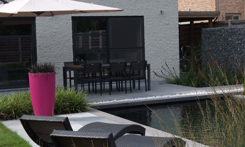 903 Zwemvijver Parasol