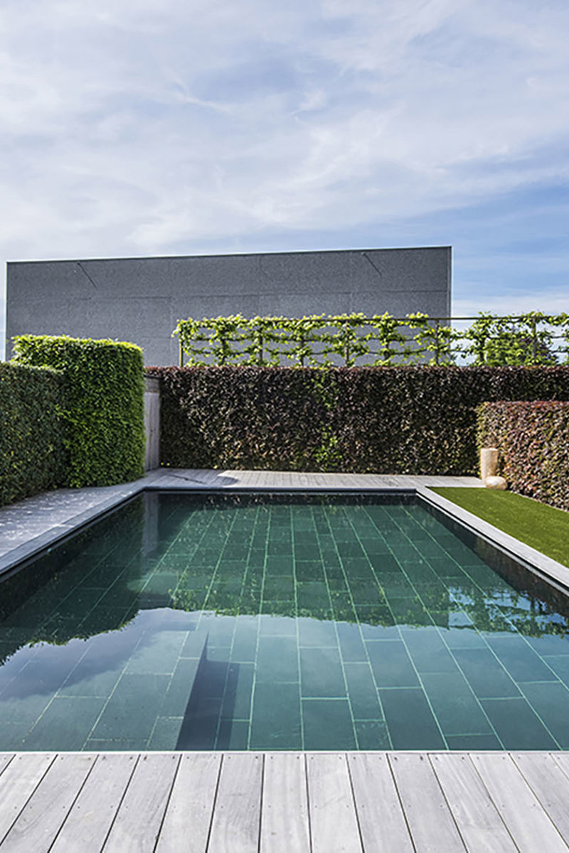 200 Formele Zwemvijver